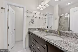 307 Upton Ct N, Arlington, VA 22203 - Photo 17