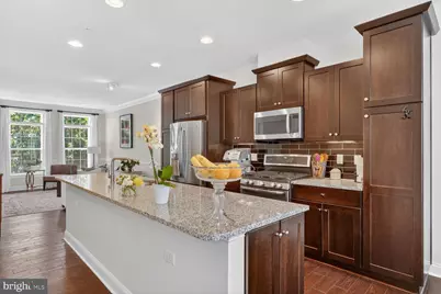 307 Upton Court N, Arlington, VA 22203 - Photo 11