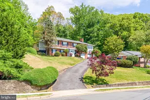 3653 38th St N, Arlington, VA 22207 - Photo 3