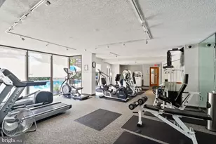 1101 S Arlington Ridge Rd, Arlington, VA 22202 - Photo 45