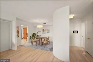 1101 S Arlington Ridge Rd, Arlington, VA 22202 - Photo 19