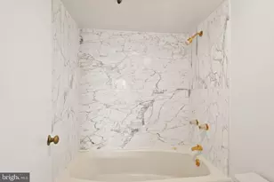 1101 S Arlington Ridge Rd, Arlington, VA 22202 - Photo 31