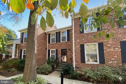 2410 S Walter Reed Drive #2, Arlington, VA 22206 - Photo 3