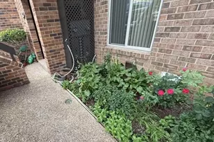 1605 S Hayes St, Arlington, VA 22202 - Photo 11