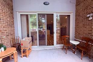 1605 S Hayes St, Arlington, VA 22202 - Photo 5