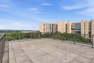 1300 Army Navy Dr, Arlington, VA 22202 - Photo 37