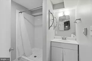 1431 N Fillmore St, Arlington, VA 22201 - Photo 39