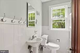 1431 N Fillmore St, Arlington, VA 22201 - Photo 29