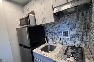 1121 Arlington Blvd, Arlington, VA 22209 - Photo 9