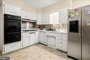 3013 S Hill St, Arlington, VA 22202 - Photo 11