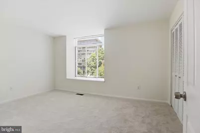 656 15th Street S #2, Arlington, VA 22202 - Photo 23