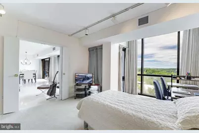 1530 Key Boulevard #906, Arlington, VA 22209 - Photo 13