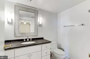 1530 Key Blvd, Arlington, VA 22209 - Photo 17