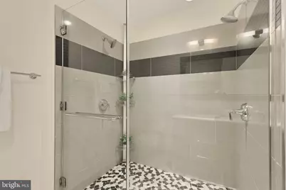 1700 Clarendon Boulevard #152, Arlington, VA 22209 - Photo 29