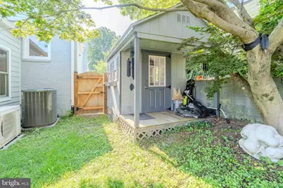 942 N McKinley Road, Arlington, VA 22205 - Photo 49