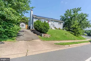 942 N McKinley Rd, Arlington, VA 22205 - Photo 51