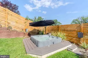942 N McKinley Rd, Arlington, VA 22205 - Photo 5