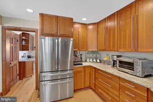 4837 1st St S, Arlington, VA 22204 - Photo 11