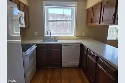 1210 Vernon Street N, Arlington, VA 22201 - Photo 7