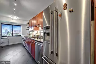 1600 N Oak St, Arlington, VA 22209 - Photo 47
