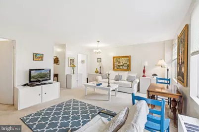 1200 N Nash Street #565, Arlington, VA 22209 - Photo 3