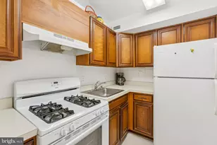 1200 N Nash St, Arlington, VA 22209 - Photo 9