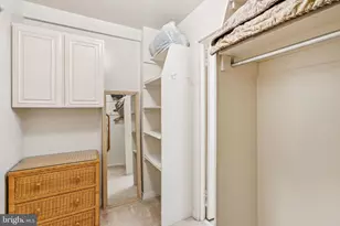 1200 N Nash St, Arlington, VA 22209 - Photo 11