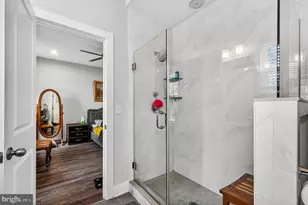 1013 S Taylor Ct, Arlington, VA 22204 - Photo 17