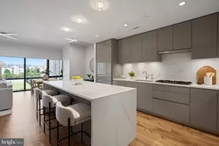 1781 N Pierce St, Arlington, VA 22209 - Photo 1