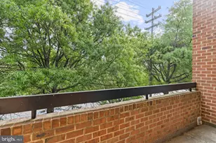 6908 Fairfax Dr, Arlington, VA 22213 - Photo 19