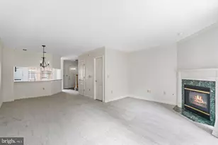 6908 Fairfax Dr, Arlington, VA 22213 - Photo 9