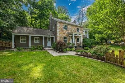 2200 N Pollard Street, Arlington, VA 22207 - Photo 1
