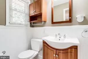 5225 Old Dominion Dr, Arlington, VA 22207 - Photo 39