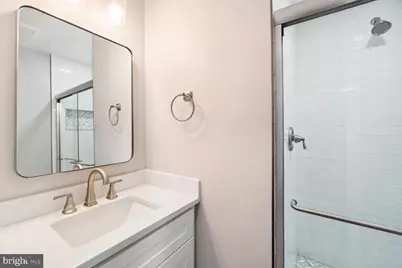 5607 Langston Boulevard, Arlington, VA 22207 - Photo 15