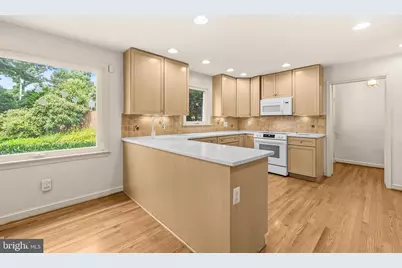 3316 N Ohio Street N, Arlington, VA 22207 - Photo 15