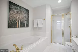 2422 14th St N, Arlington, VA 22201 - Photo 11