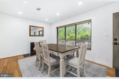 2360 S Arlington Ridge Road, Arlington, VA 22202 - Photo 7