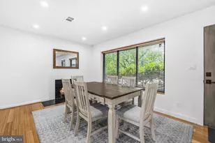 2360 S Arlington Ridge Rd, Arlington, VA 22202 - Photo 7