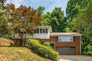 3621 38th St N, Arlington, VA 22207 - Photo 1