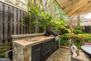 4111 18th Rd N, Arlington, VA 22207 - Photo 33