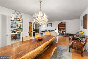 1300 Crystal Dr, Arlington, VA 22202 - Photo 9