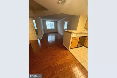 3835 9th Street N #506W, Arlington, VA 22203 - Photo 5