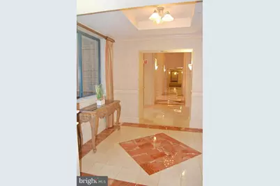 3835 9th Street N #506W, Arlington, VA 22203 - Photo 3