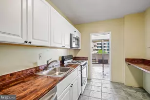 4141 N Henderson Rd, Arlington, VA 22203 - Photo 19