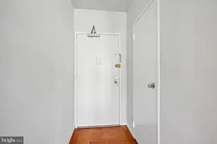 4141 N Henderson Rd, Arlington, VA 22203 - Photo 5