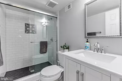 2877 S Buchanan Street #A2, Arlington, VA 22206 - Photo 27