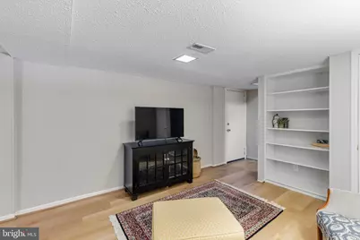 2877 S Buchanan Street #A2, Arlington, VA 22206 - Photo 23