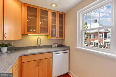 3522 S Wakefield Street #B2, Arlington, VA 22206 - Photo 13