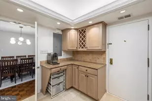 1101 S Arlington Ridge Rd, Arlington, VA 22202 - Photo 19