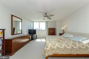 1101 S Arlington Ridge Rd, Arlington, VA 22202 - Photo 25